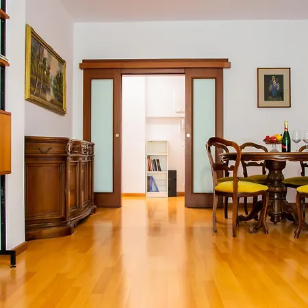 Welc-om Urban Nest Apartamento *
